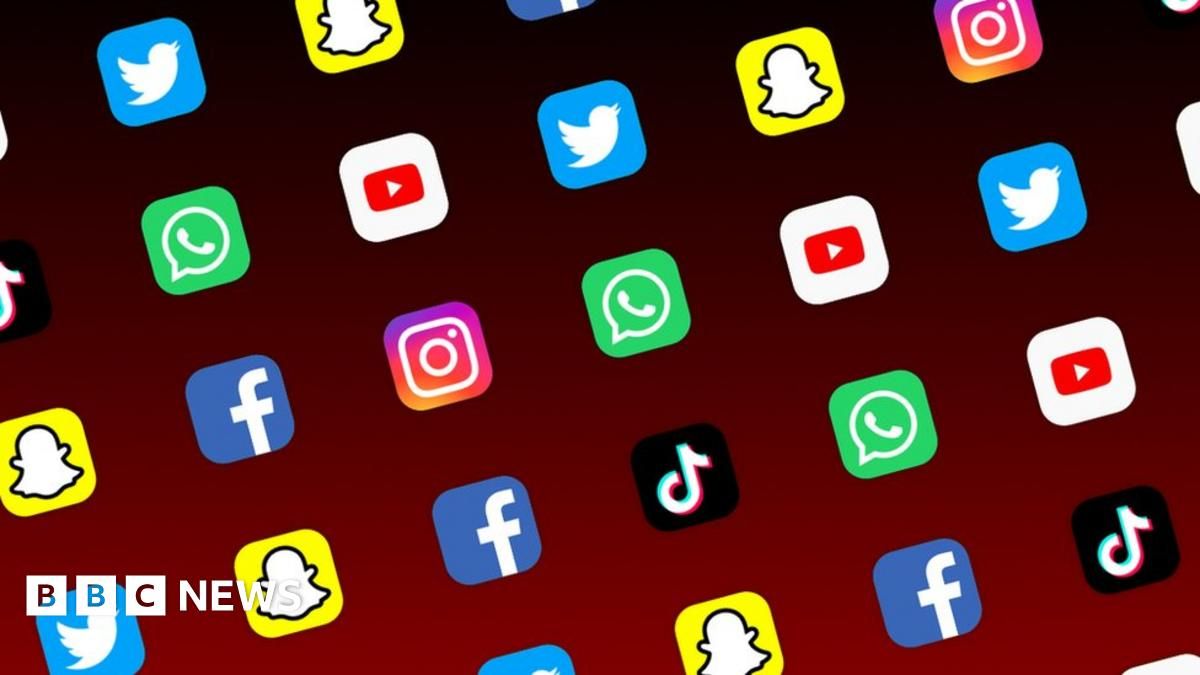 Social Media logos